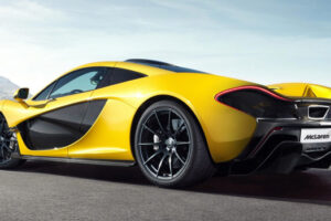 McLaren P1 โฉมใหม่ เร่ง 200 กม./ชม. ภายใน 7 วินาที มีความเร็วสูงสุดถึง 350 กม./ชม. 