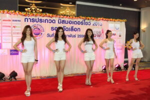 เผยโฉม 20 สาวมั่น วัยใส ผ่านรอบคัดเลือก รอชิงมงกุฎ “Miss Motor Show 2013”