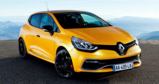 สั่งเลยจ้า! Renault’s เปิดตัวรถ Clio R.S. 200 EDC ให้สั่งแล้วเริ่มต้นที่ราคา €24,990