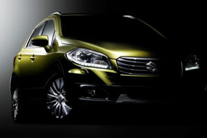 สวยโฉบเฉี่ยว! Suzuki เตรียมเปิดตัวรถแบบใหม่ "C-Segment Crossover" พร้อมเปิดขายปลายปีนี้