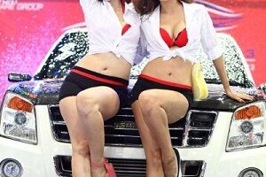 พบ นก-อุษณีย์ ได้ที่ Thailand Motor Festival 2013 จ.ขอนแก่น วันอาทิตย์ที่ 17 ก.พ.นี้