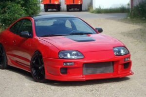 สุดยอดน้อง! พบเด็กขั้นเทพแต่งรถแบบ Toyota Supra สุดหรูจากรถธรรมดาๆขายในเว็บไซต์