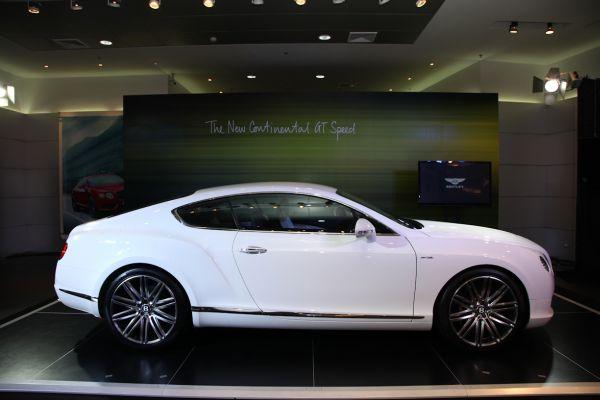 เปิดตัวสุดยอดยนตรกรรมหรูจากอังกฤษ เบนท์ลี่ย์ คอนติเนนทัล จีที สปีด (CONTINENTAL GT SPEED)