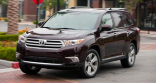 เปิดตัว Toyota Highlander ในงาน New York Auto Show