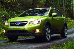 Subaru เปิดตัวรถพลังงานไฟฟ้า "2014 XV Crosstrek Hybrid" รวมถึงรุ่นอื่นๆในงานที่ NY