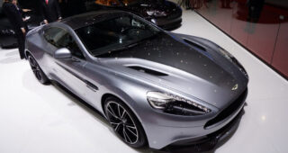 Aston Martin Vanquish โฉมใหม่ ภายใต้ชื่อ “Centenary Edition” เจิดจรัสในงาน Geneva Motor Show