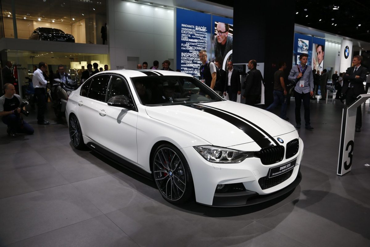 BMW USA เสนอชุดแต่ง "M Performance Kit" ของรถรุ่น 335i รถใหม่ 2023