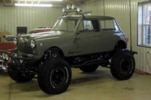 แต่งซะโหด! พบ "Monster 1965 MINI Cooper" ขนาดเครื่อง 5.7 ลิตรแบบ V8 บน Ebay