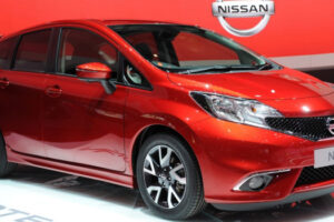 ทางการแล้ว! Nissan เปิดเผยโฉมรถแบบ B-Segment อย่าง "2013 Note Hatchback"
