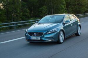 Volvo V40 ใหม่ เปิดจองราคาโดนใจ เริ่มต้น 1.68 ล้านบาท ในงาน Motor Show 2013