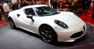 Maserati เผยทำรถรุ่นใหม่ใช้ต้นแบบของ "Alfa Romeo 4C-Based Sports Car"