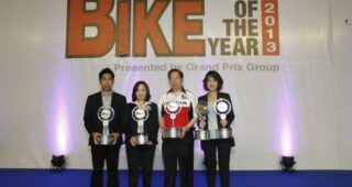 รถจักรยานยนต์ Honda พาเหรดรับ 5 รางวัล “Bike of The Year 2013”
