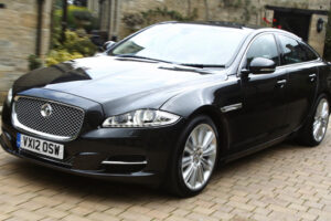 Jaguar เผยทำรถแบบ XJ รุ่นใหม่ใน 2 แบบ 2 สไตล์