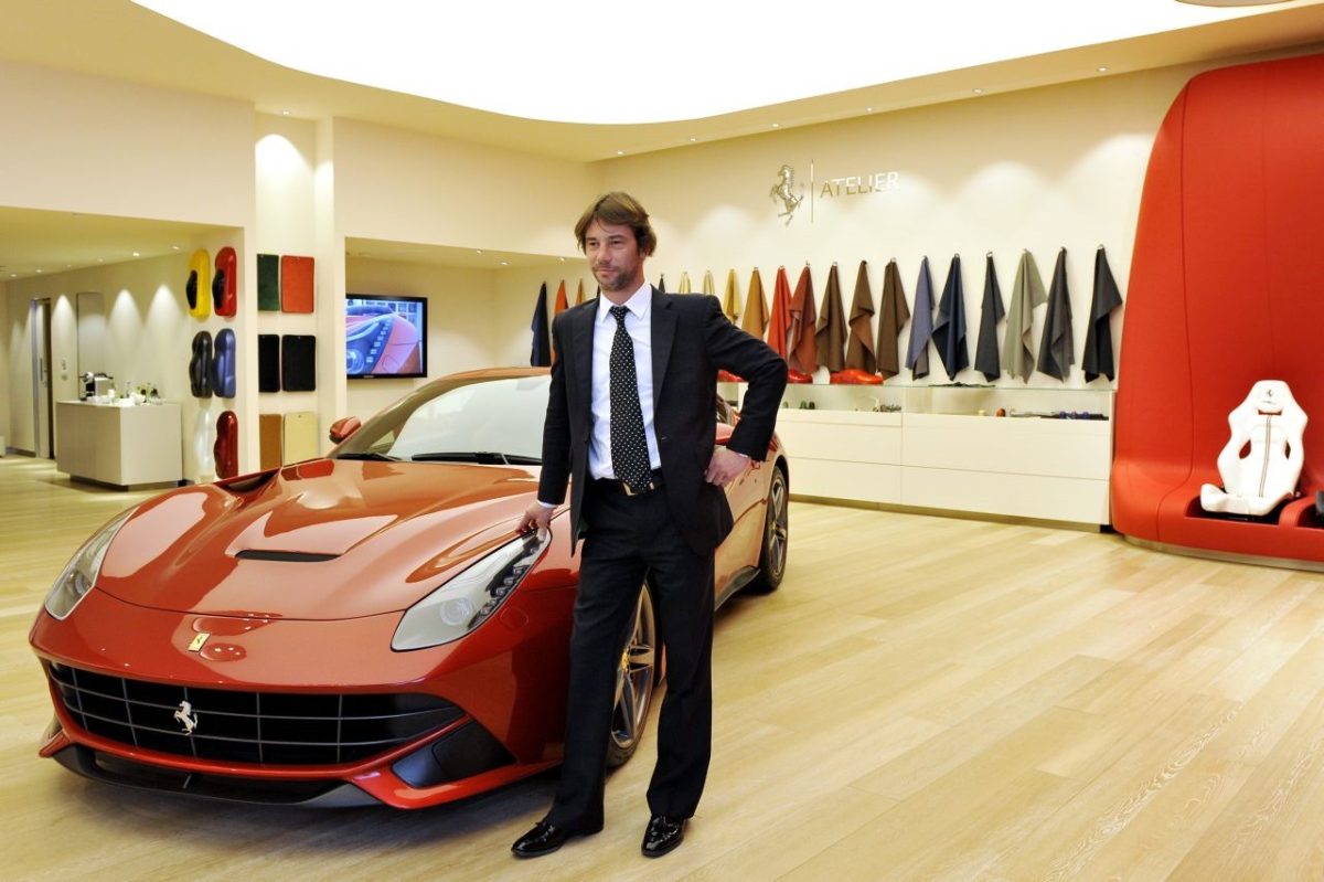 นักร้องดัง Jay Kay ยลโฉม LaFerrari โฉมใหม่ รถใหม่ 20242025 รีวิวรถ