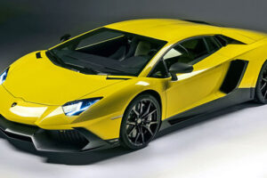 ภาพแรกของ Lamborghini Aventador LP720-4 50 Anniversario