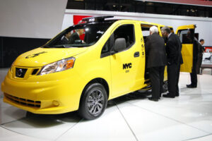 Nissan ออก NV200 รถแท็กซี่เพื่อผู้ใช้ wheelchair โดยเฉพาะ!