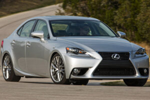 New Lexus IS Sports Sedan เริ่มต้นที่ $35,950
