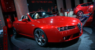 NEW Alfa Romeo Spider และ Mazda MX-5 เผยเครื่องยนต์ใช้คนละแบบ