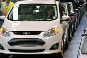 Ford “โดนฟ้อง” ตัวเลขอัตราประหยัดน้ำมันเกินจริง