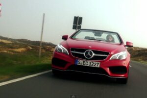 AutoExpress นำเสนอรายละเอียดรถแบบ "Mercedes-Benz E-Class Cabriolet"