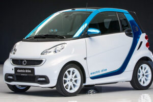 นายกเยอรมันมั่นใจยอดขายรถแบบ EV ถึง 20 ล้านคันแน่ภายในปี 2020