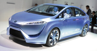 Toyota เผย 2015 FCV-R Fuel-Cell ราคา $50,000- $100,000