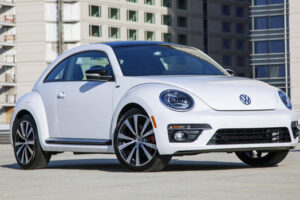 Volkswagen ฝังเครื่องยนต์แบบใหม่ใน Beetle Turbo และ Jetta GLI เพิ่มมา 10 แรงม้า