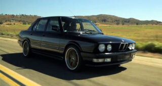 1989 BMW M5 E28 รถคู่ใจที่ไม่เคยทำให้ผิดหวัง