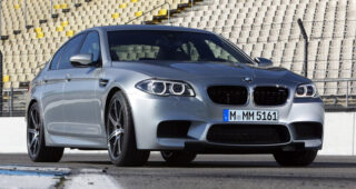BMW ประกาศราคา M5, M6 พร้อมชุดแต่ง Competition Package และ 518d โฉมใหม่