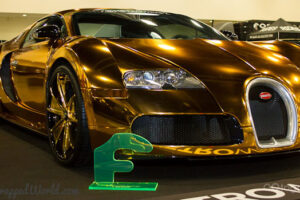 แร็พเตอร์ชื่อดัง Flo Rida ทุ่มซื้อ Bugatti Veyron เฉดทองโครเมียม