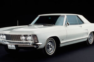 Buick เข้าสู่ปีที่ 110 คัดเลือก 11 โมเดล เป็นตัวแทนแต่ละทศวรรษ