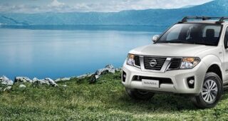 โปรโมชั่น Nissan Navara Double Cab ฟรี ประกันภัยชั้น 1 และ ข้อเสนอสุดพิเศษ