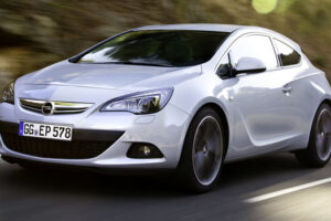 Opel Astra GTC เปิดตัวเครื่องยนต์แบบ 1.6 SIDI Turbo ทำได้ 100 กม./6.1 ลิตร