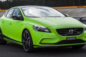 Volvo V40 T5 HPC โฉมใหม่ พร้อมสมรรถนะขั้นสูง 345 แรงม้า