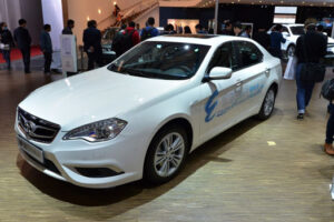 BAIC ของจีน เตรียมรวบกิจการรถยนต์ในยุโรป 1 ใน 3 แห่ง