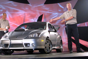 Blue Oval หวนทำรถรุ่นเก่าอีกครั้งอย่างเจ้า "Punkers และ Goths" ปี 1999