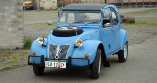 Citroen 2CV Sahara ถูกขายผ่าน eBay แต่ราคาเวอร์เกินจริง