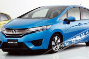 หลุดภาพจริง 2014 Honda Jazz / Fit ผ่านโลกออนไลน์