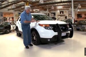 Jay Leno เผยโฉมรถลาดตระเวน จากอดีตถึงปัจจุบัน