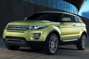 Land Rover เพิ่มสมรรถนะเวอร์ชั่น RS ในรถตระกูล Range Rover Sport และ Evoque