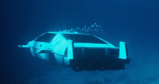 โผล่ประมูล "Lotus Esprit Series 1" ต้นแบบรถหนัง 007