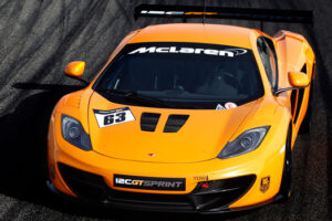 McLaren เผยโฉม 12C GT Sprint ใช้เป็นรถแข่งโดยเฉพาะ
