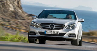 Mercedes เผยรถแบบ E350 BlueTEC เกียร์อัตโนมัติ 9 สปีดคันแรกของโลก