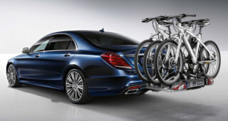 Mercedes-Benz S-Class กับชุดแต่ง Genuine Accessories พร้อมแร็คเก็บจักยาน
