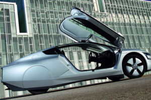 VW เผยรถแบบ "XR1 Lightweight Sports Car" น้ำหนักเบาจากต้นแบบ XL1