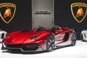 กมธ.คมนาคม จี้ขนส่งสอบผู้นำเข้ารถหรู