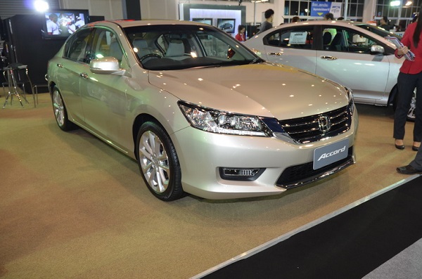 รถยนต์ HONDA เข้าร่วมงานมหกรรม FAST Auto Show Thailand 2013