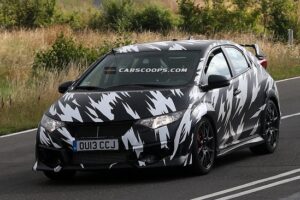 Honda ทดสอบรถแบบ Civic Type-R รุ่นใหม่ในสนาม Nürburgring