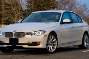 BMW เตรียมเปิดตัวรถ "328d" อัตรากินเชื้อเพลิงเพียง 45 MPG เท่านั้น