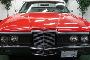 รถแบบ 1972 Ford LTD Convertible ของ Sharon Stone โผล่ใน eBay UK เฉย